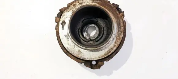 Volkswagen Touran I Front upper strut mount 