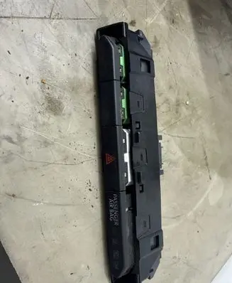 Volkswagen PASSAT B8 A set of switches 3G2853769A 13007900