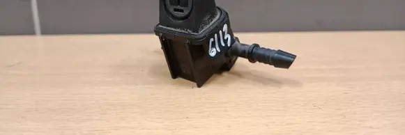 Mercedes-Benz C W204 Windshield washer spray nozzle 31926