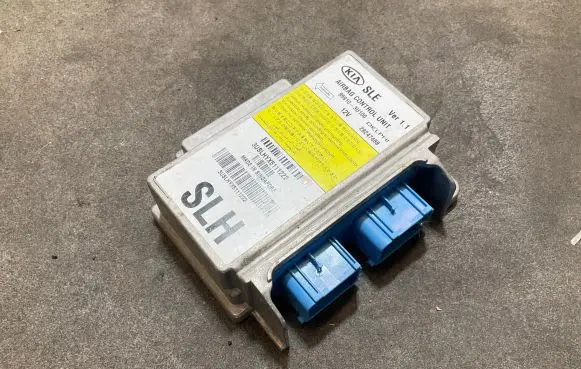 KIA Sportage Airbag control unit/module 959103U100 28247488