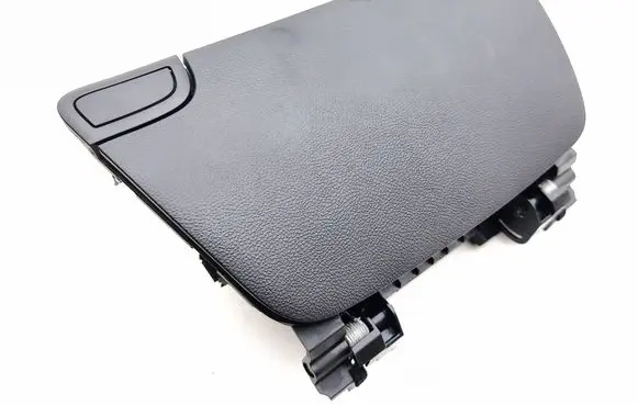 Chevrolet Trax Glove box
