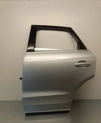 Audi Q3 8U Rear door 