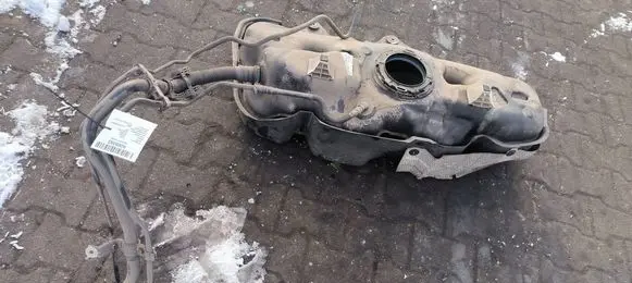 Lexus ES VII XZ10 Fuel tank 