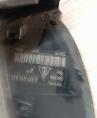 Porsche Macan (95B) Rear light trim 95B819503