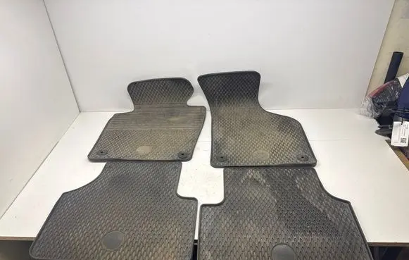Volkswagen PASSAT CC Car floor mat set