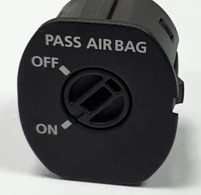 Land Rover Range Rover L322 Passenger airbag on/off switch YWL500060PUY