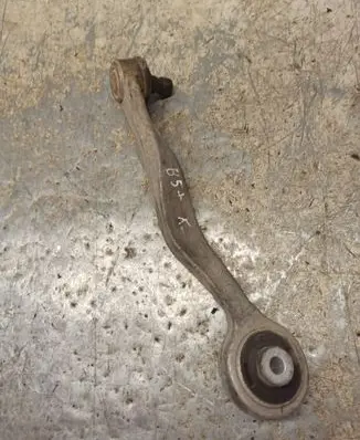 Volkswagen PASSAT B5.5 Front control arm