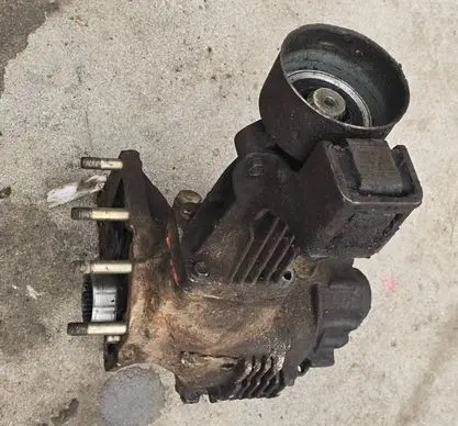 Toyota RAV 4 (XA20) Gearbox transfer box case 