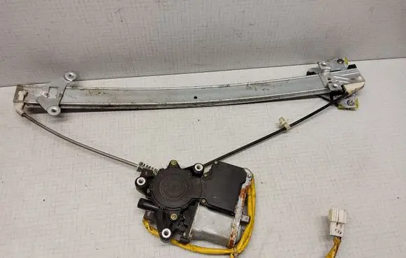 Mitsubishi Space Runner Front door window regulator with motor MR349203 0620200233