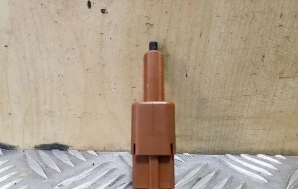 Clutch pedal sensor