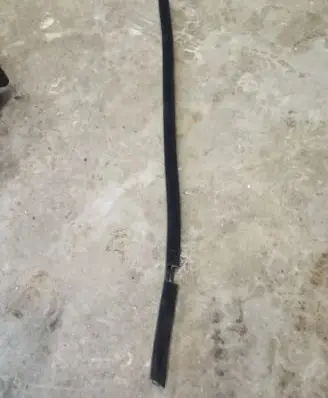 KIA Sportage Rubber seal front door window/glass KD10P