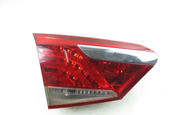 Hyundai i40 Rear/tail lights 924033Z000