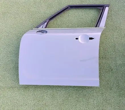 Mini Cooper Countryman F60 Front door 7214997