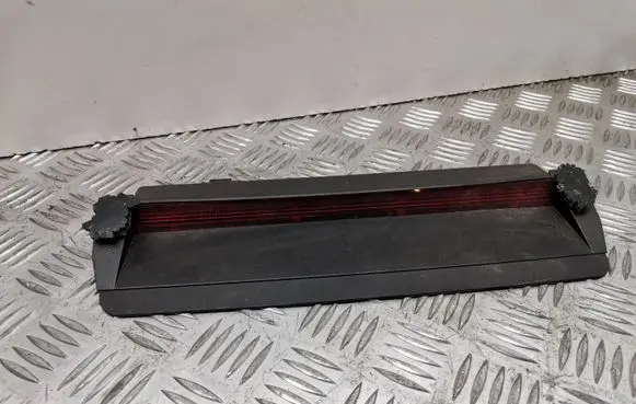 Volkswagen PASSAT B6 Third/center stoplight 3C5945087