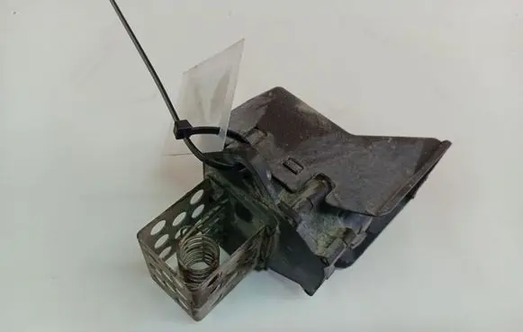 Peugeot 307 Heater blower motor/fan resistor 
