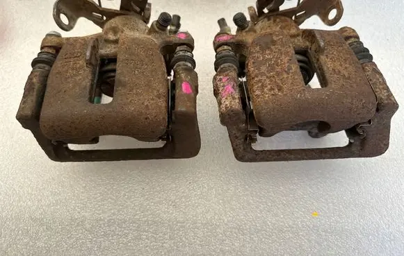 Audi A4 S4 B7 8E 8H Rear brake caliper 3288A 3287A