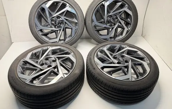 Hyundai i20 (BC3 BI3) R17 alloy rim 52910Q0300