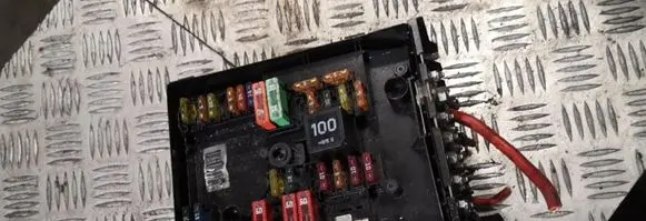 Audi A3 S3 8P Fuse module 1k0937125a