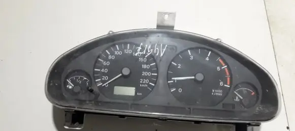 Mitsubishi Space Star Speedometer (instrument cluster) MR480209 216267314