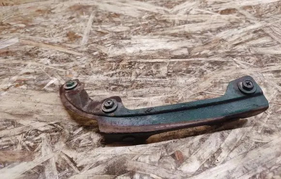 Nissan 240ZX, 280ZX, 300ZX Fender mounting bracket
