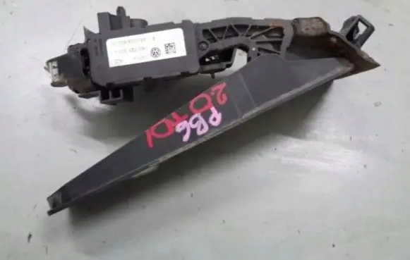 Volkswagen PASSAT B6 Accelerator pedal position sensor 