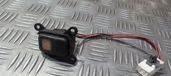 Mazda 626 Hazard light switch