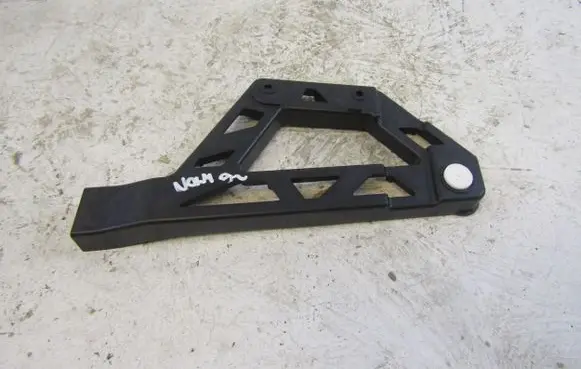 Opel Adam Rear bumper mounting bracket 13356516