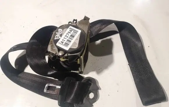 Audi A3 S3 8P Front seatbelt 