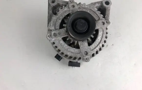 Mini One - Cooper F56 F55 Generator/alternator 7640131 764013104 1042118182