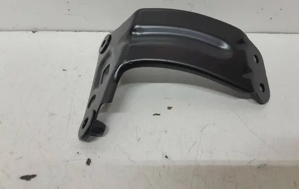 Volkswagen Golf VII Fender mounting bracket 5G0821135C