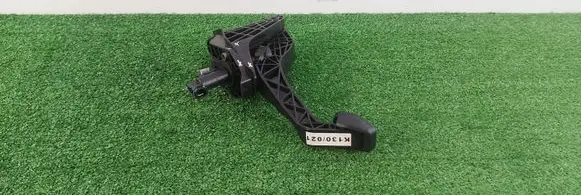 Clutch pedal