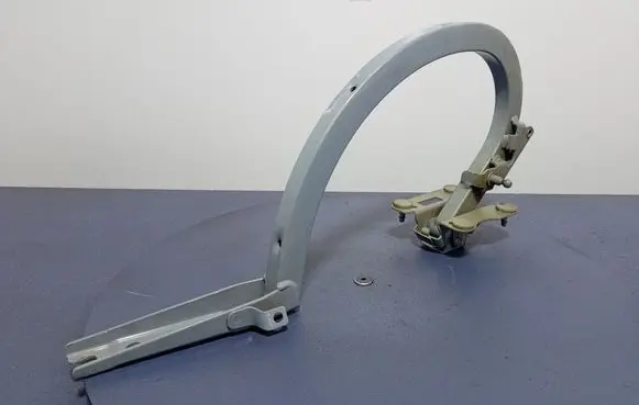 BMW M3 Tailgate/trunk/boot hinge 7430639