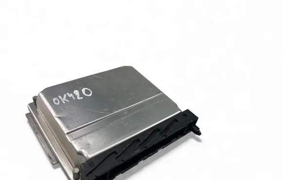 Volvo XC90 Engine control unit/module ECU 08675760A 0261207712