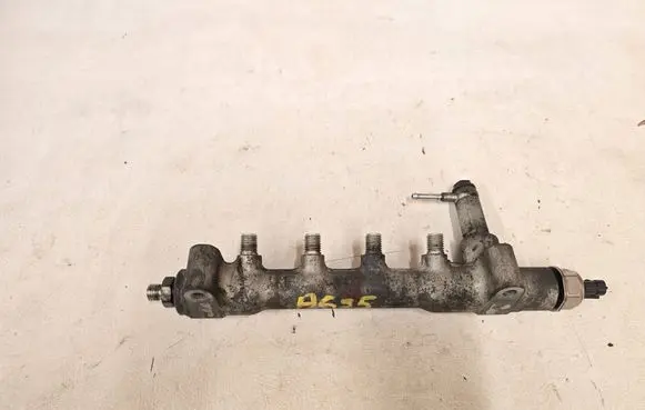 Fuel main line pipe