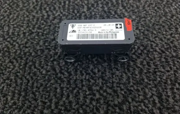 Porsche Macan (95B) ESP acceleration yaw rate sensor 95B907637E 10170107643