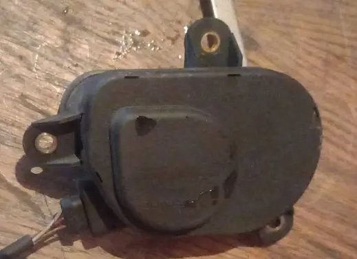 Mercedes-Benz S W220 Intake manifold valve actuator/motor A6131500494