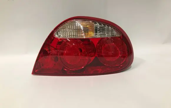 Jaguar S-Type Rear/tail lights 4R83-13404-F 2VP23802102
