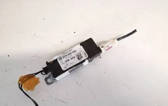 Antenna control unit