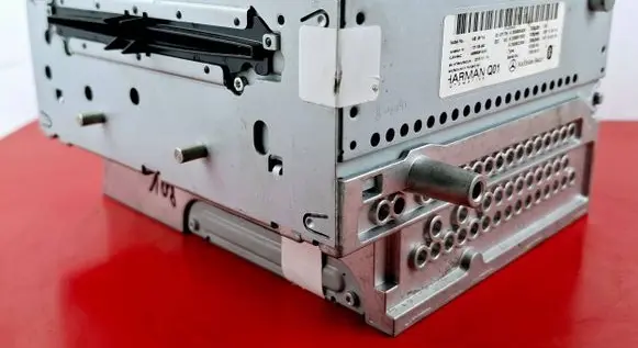 Navigation unit CD/DVD player