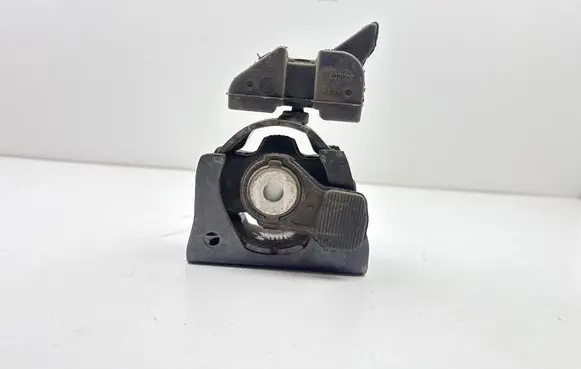 Toyota Auris E180 Engine mount bracket 123050T160