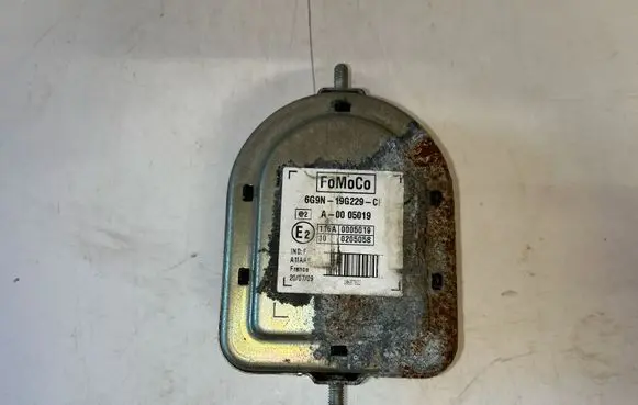Volvo V70 Alarm system siren A0005019