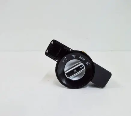 Mercedes-Benz CLA C117 X117 W117 Light switch A2129050551