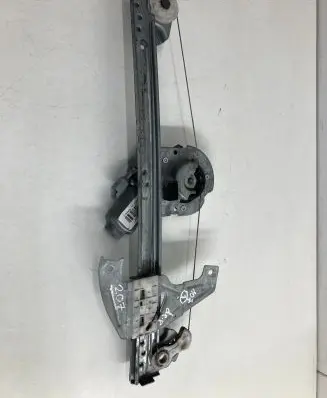Peugeot 107 Front door window regulator with motor 118670 69810 400842C