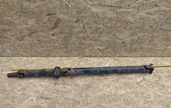Mitsubishi L200 Rear driveshaft/prop shaft 