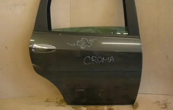 Fiat Croma Rear door