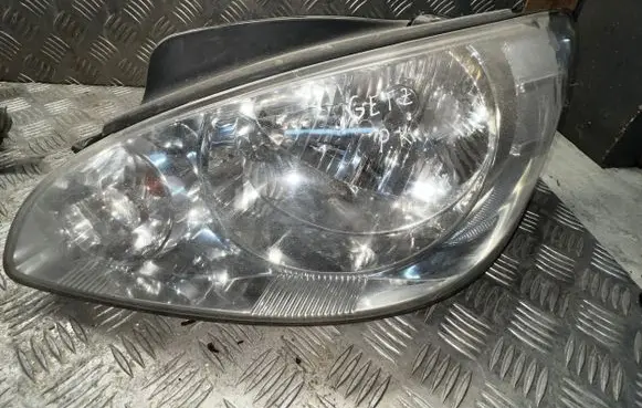 Hyundai Getz Headlight/headlamp LHD11749 BHD1750 10R2