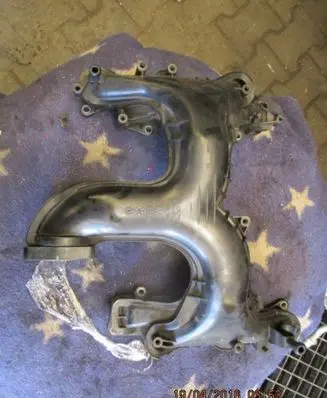 Audi Q7 4L Intake manifold 059129711CF