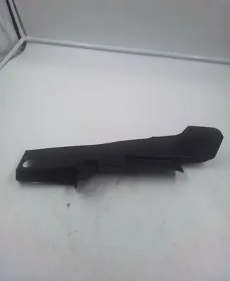 Honda CR-V Fender foam support/seal 74206SWWG