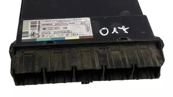 Ford Mondeo Mk III Comfort/convenience module 1S7T-15K600-GA