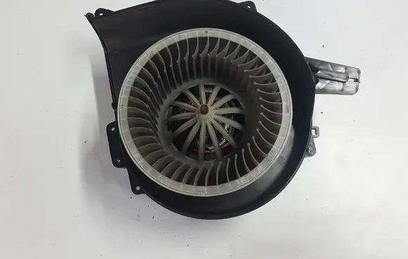 Seat Ibiza IV (6J,6P) Heater fan/blower 6R1819015XAUTOPX 6R1819015